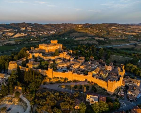 albergobiancaneve en what-to-visit-near-marotta 010